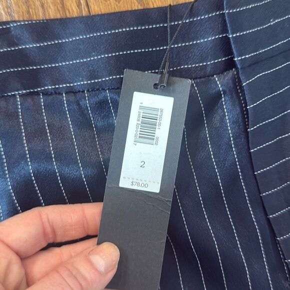Banana Republic NWT navy pinstripe pencil skirt size 2 - Picture 5 of 9